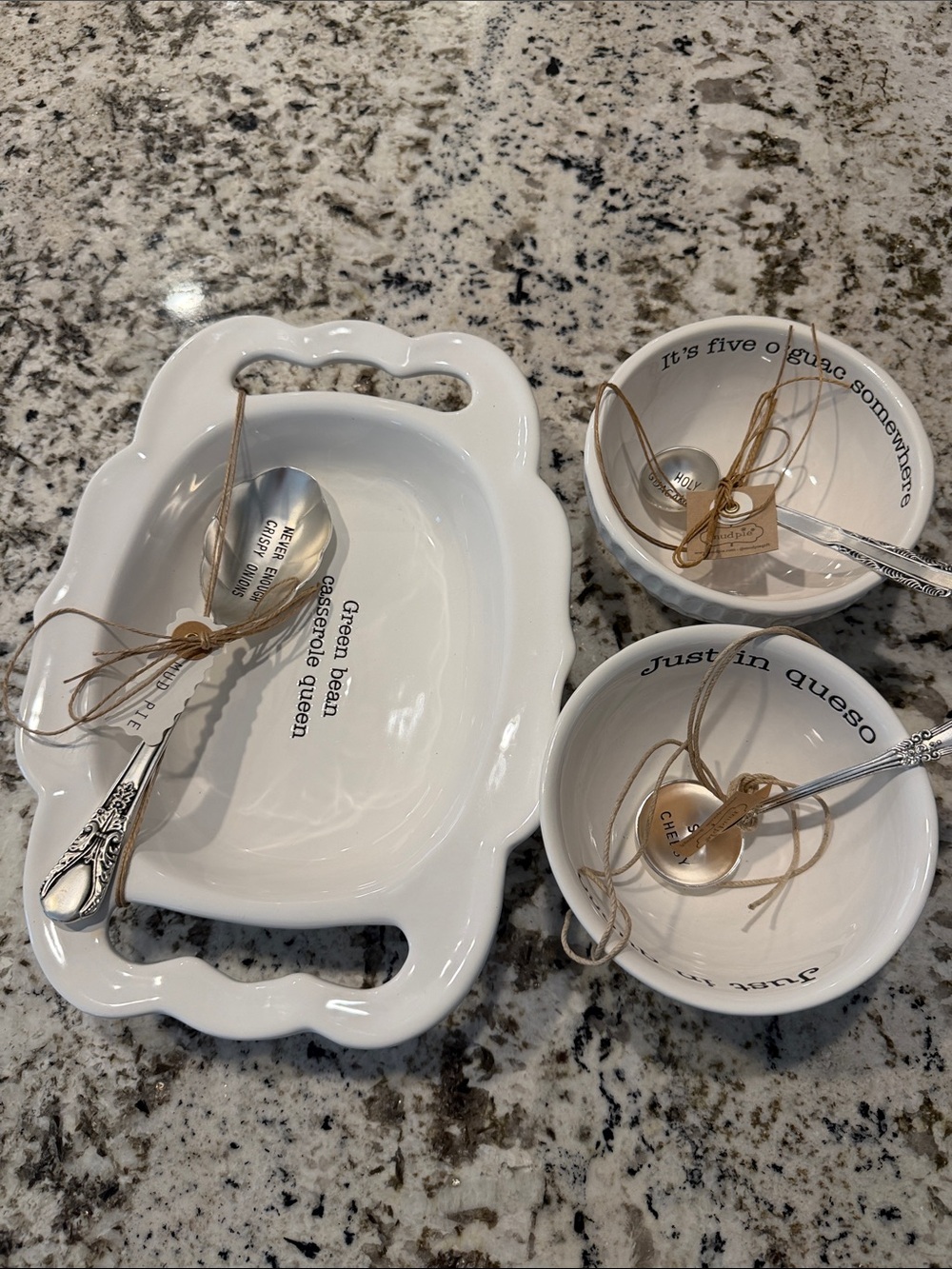 New Mudpie White Ceramic Serving Dish and Dip Bowls Set